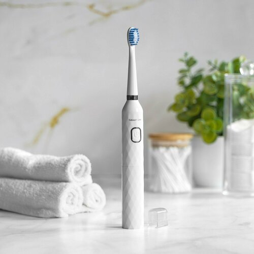 Электрическая зубная щетка LINE GL 4982 звуковая 35000 двмин 1 насадка белая 92800₽