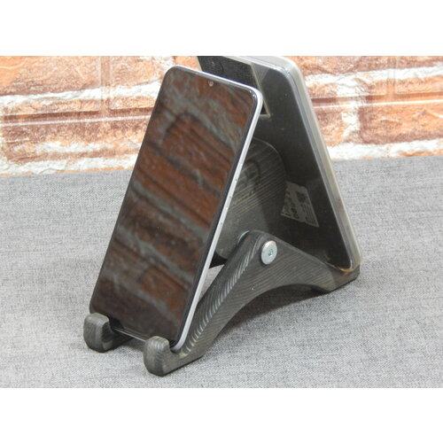 Подставка -держатель для телефонов и планшетов альянс регулируемая 888₽