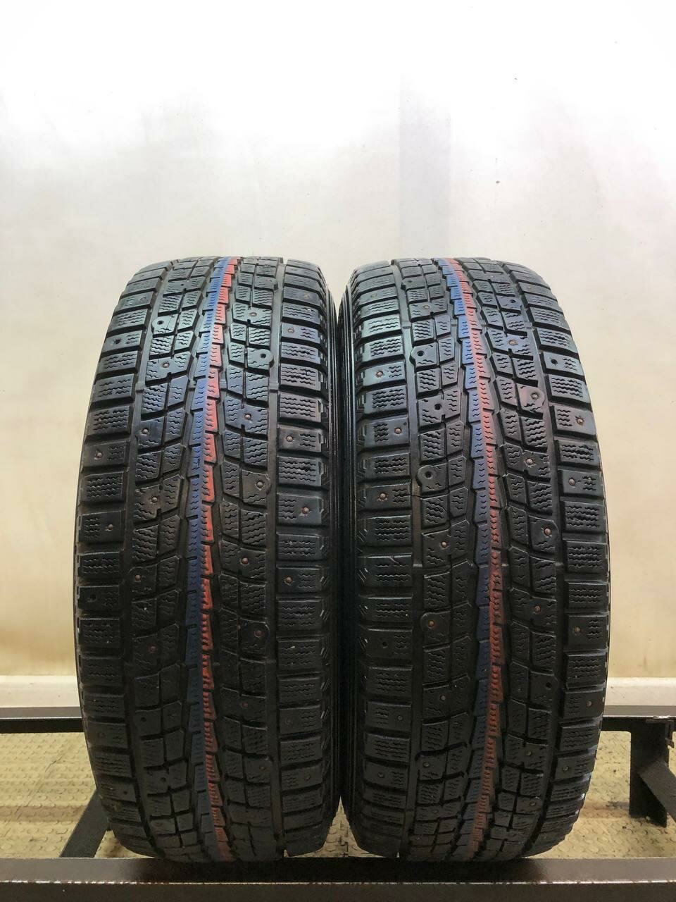 Dunlop SP Winter Ice 01 215/65 R16 БУ Шины Зимние