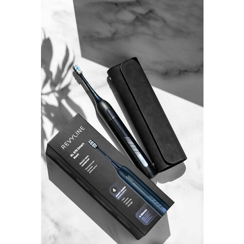 Электрическая зубная щетка Revyline RL 070, чёрная