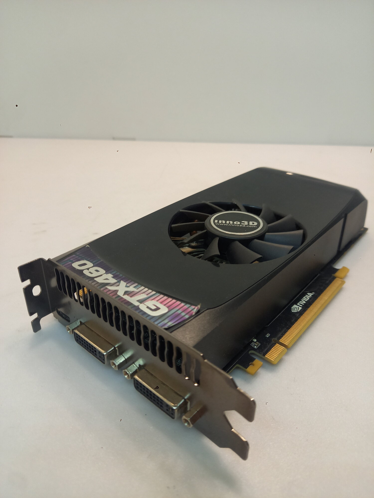 Видеокарта 768Mb PCI-E GDDR5 GeForce GTX460 Inno 3D DualDVI+mHDMI+SLI