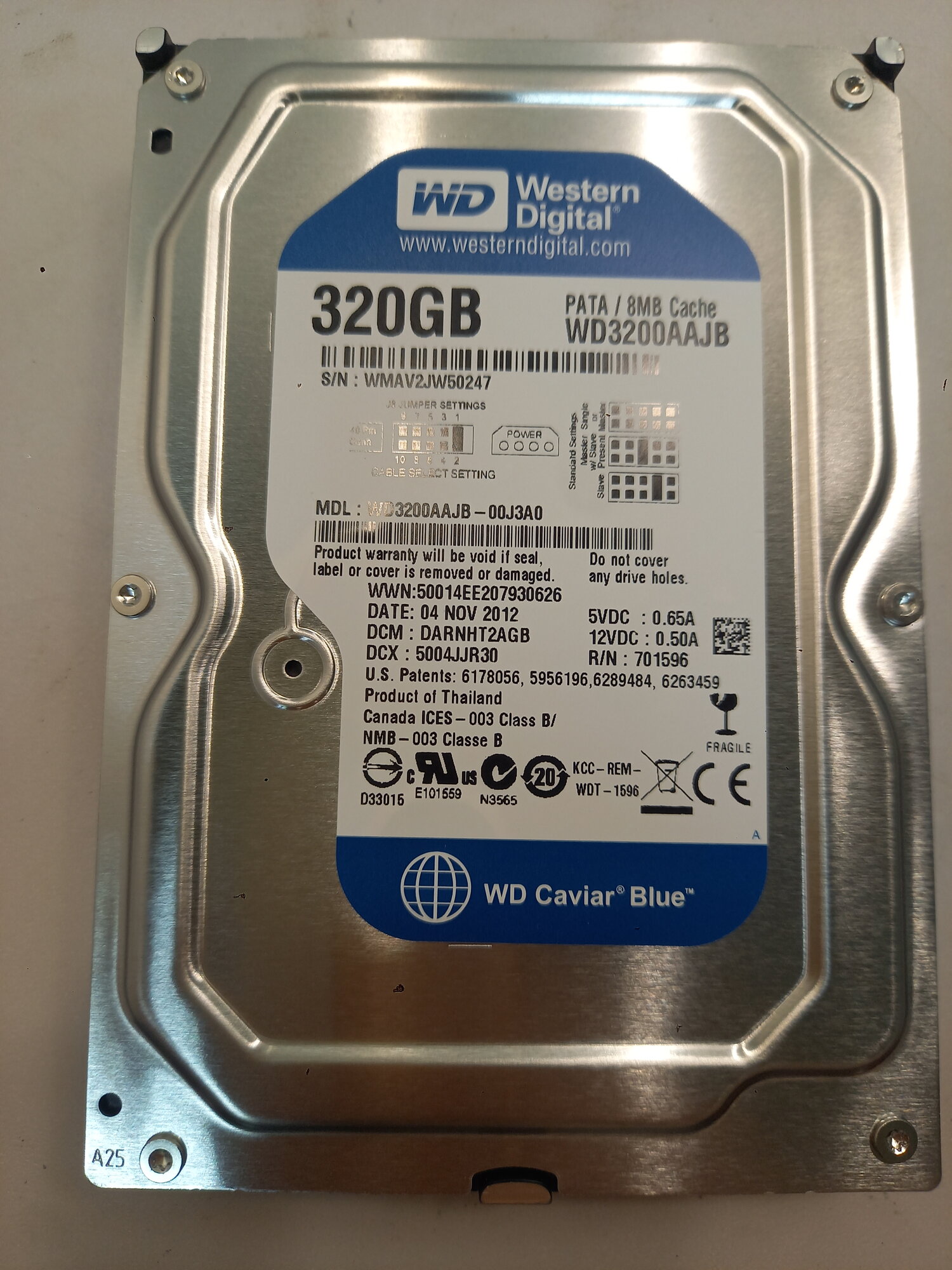 Жёсткий диск HDD 320 Gb IDE Western Digital Caviar Blue WD3200AAJB-00J3A0 3.5" UDMA100 7200rpm 8Mb