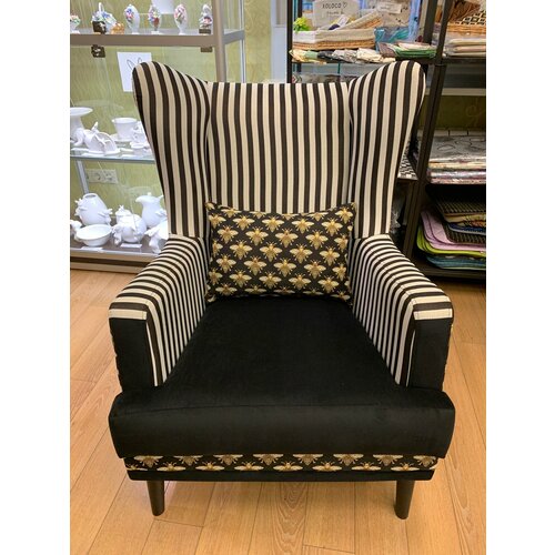 Кресло гобеленовое