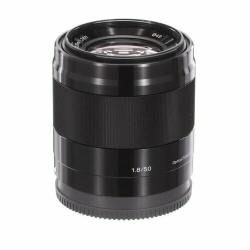 Светосильный портретный объектив Sony SEL50F18 2790000₽