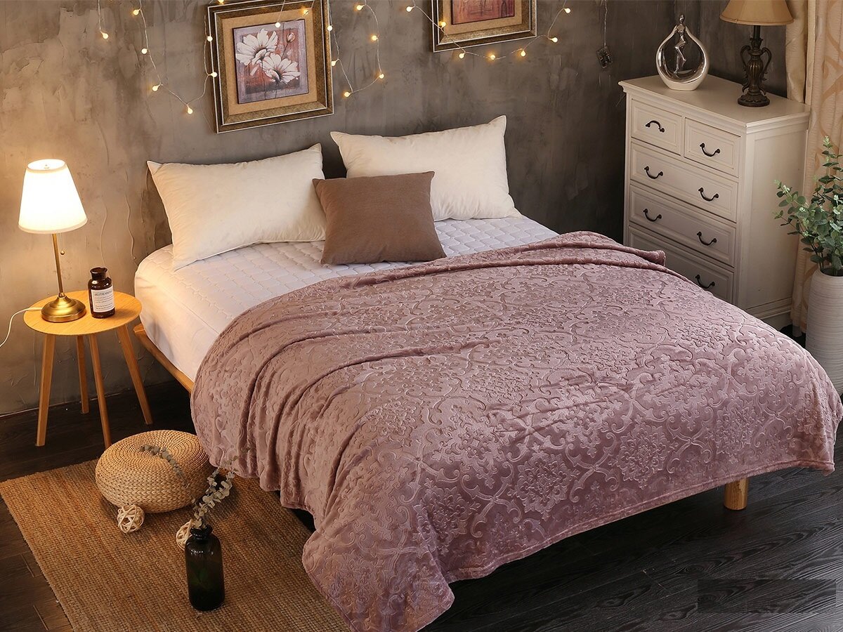 Плед жаккардовый / Плед / плед 180х200 см / покрывало / плед на диван и кровать