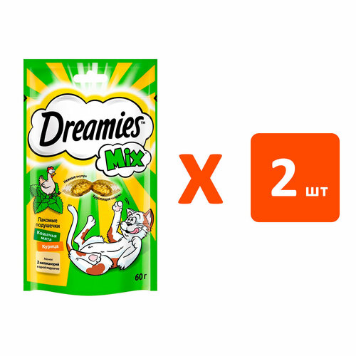 Лакомство DREAMIES MIX для кошек подушечки с курицей и мятой (60 гр х 2 шт)