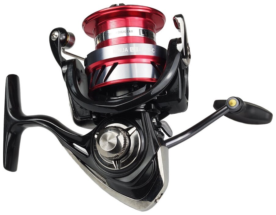 Катушка безынерционная DAIWA Ninja LT 4000-C