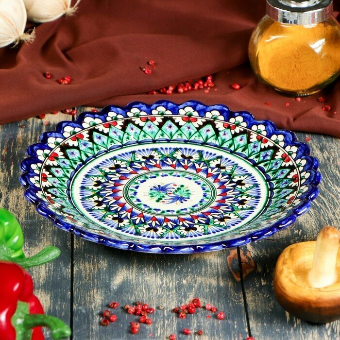 Шафран Тарелка Риштанская Керамика "Цветы", синяя, рельефная, 23 см