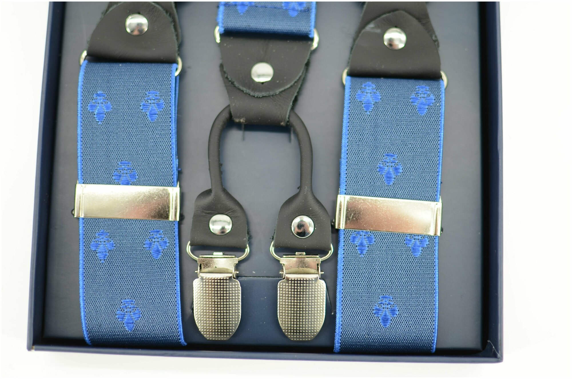 Подтяжки мужские для брюк синими лилиями DeoGlory — купить винтернет-магазине по низкой цене на Яндекс Маркете