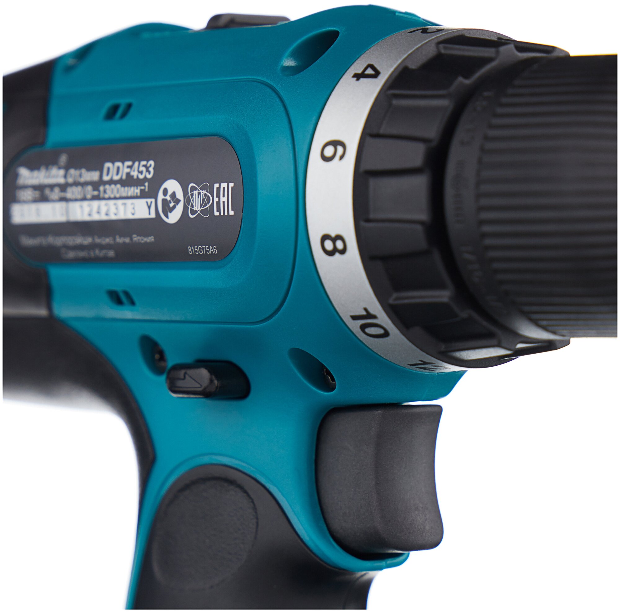 Аккумуляторная дрель-шуруповерт Makita DDF453RFE