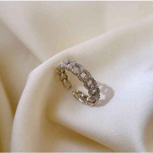 фото Кольцо azimut c.o. jewelry and accessories, циркон, безразмерное, серебряный