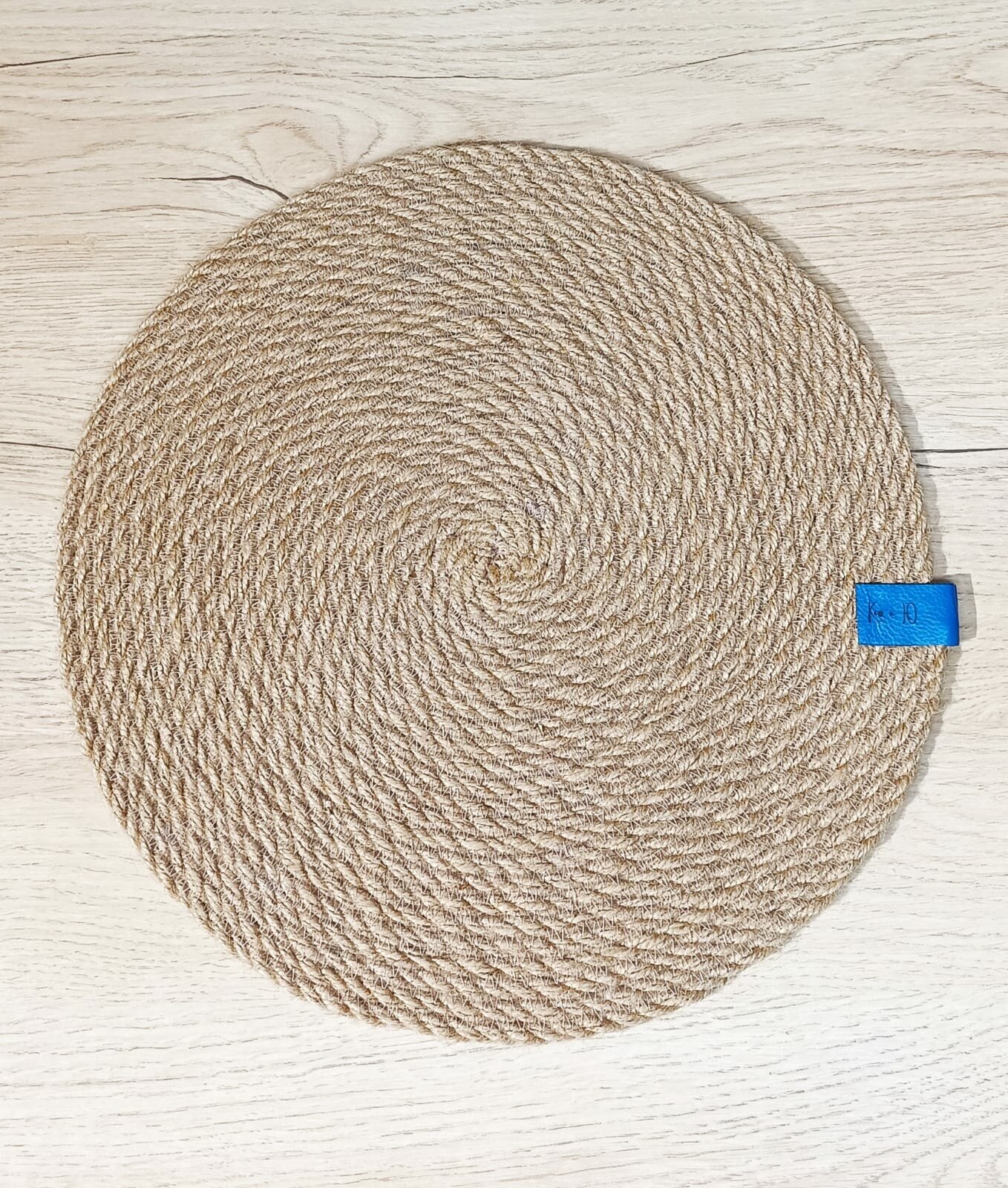 ЭКО набор салфеток столовых ручной работы из джута, диаметр 30 см