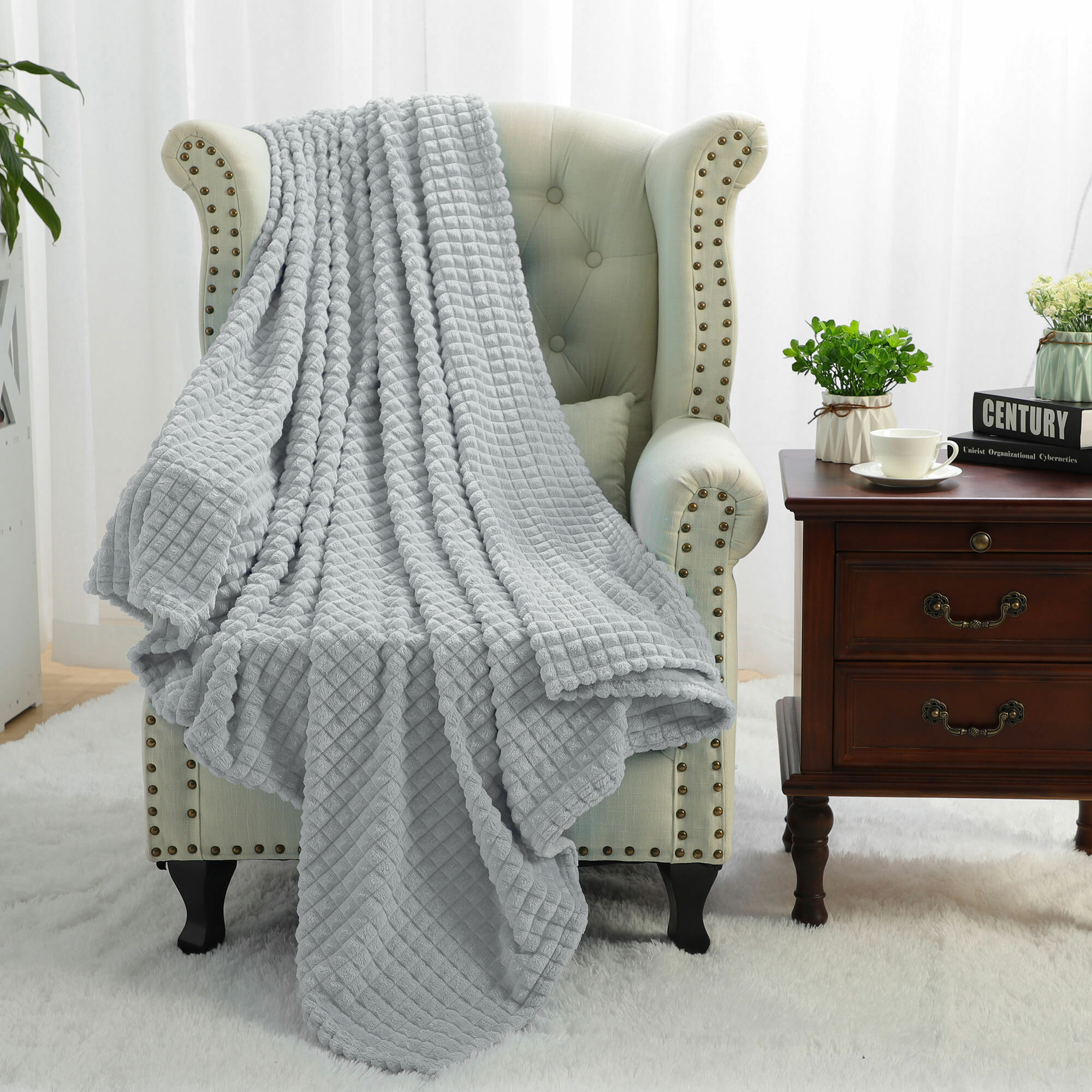 фото Бамбуковый плед "Кубик", цвет Светло-Серый , 200/230 см.