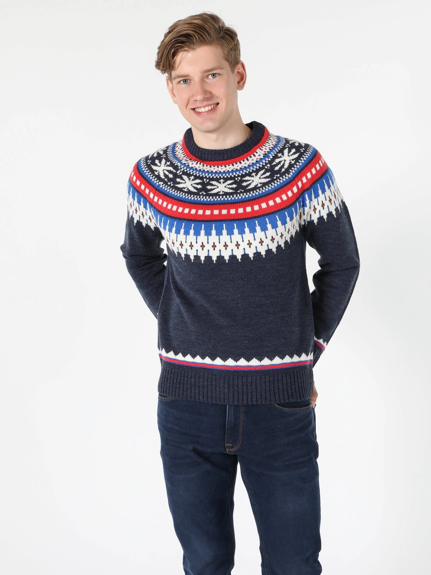 Свитер COLIN'S Regular Fit