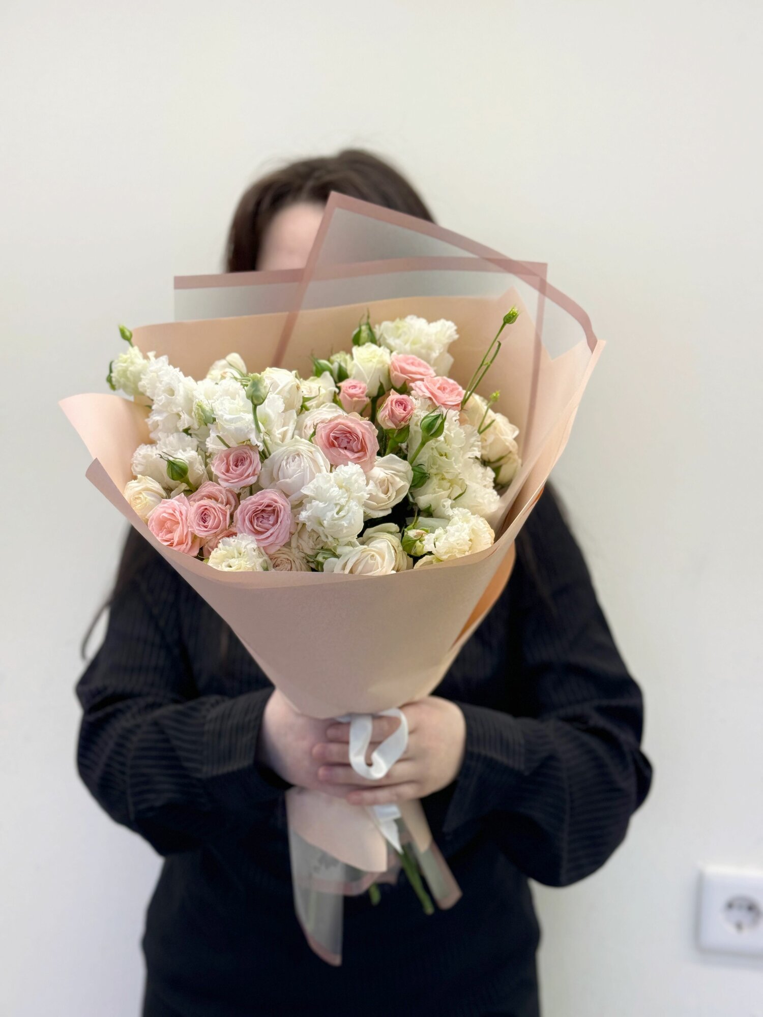 Букет как в пинтерест в подарок на день рождения (эустома, кустовые розы)