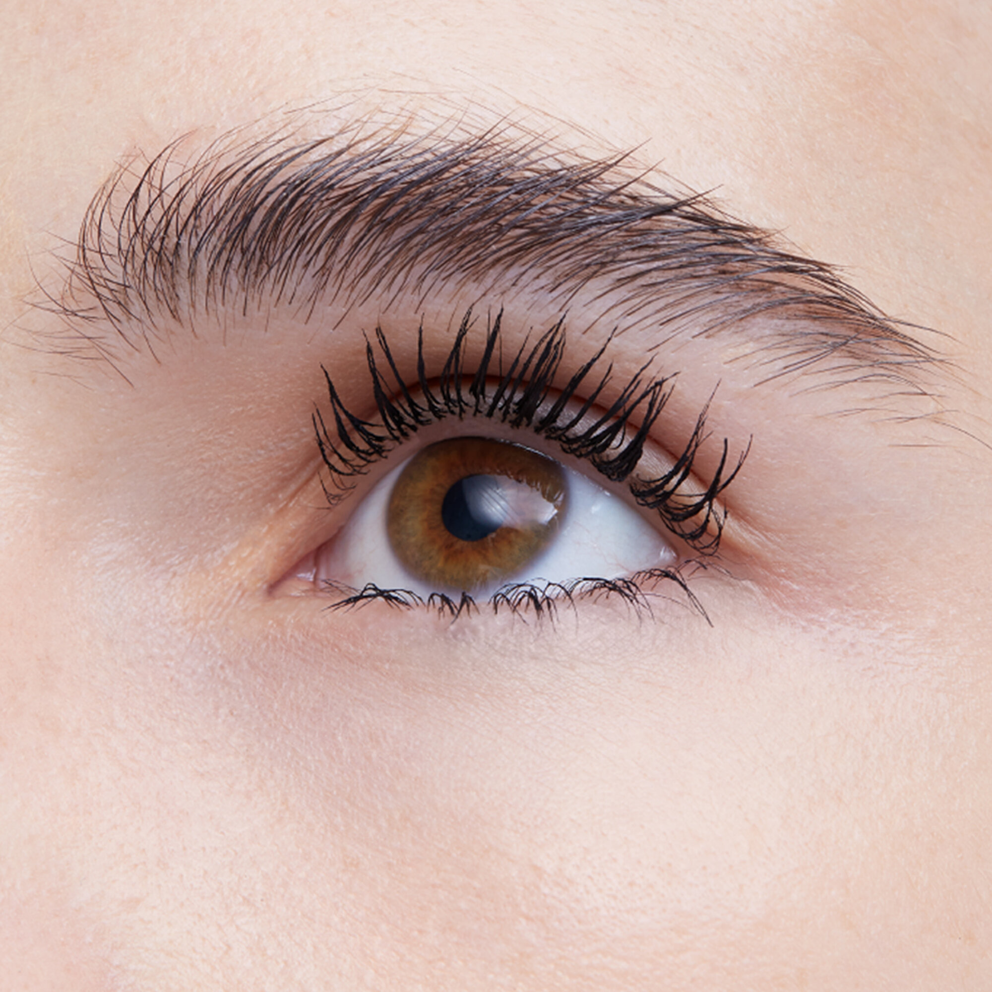 INFLUENCE BEAUTY Тушь для ресниц черная объем и удлинение LASH SINGULARITY 01 9мл — фото 1