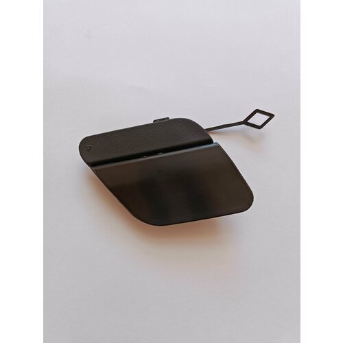 Заглушка буксировочного крюка заднего бампера Mercedes W213 AMG