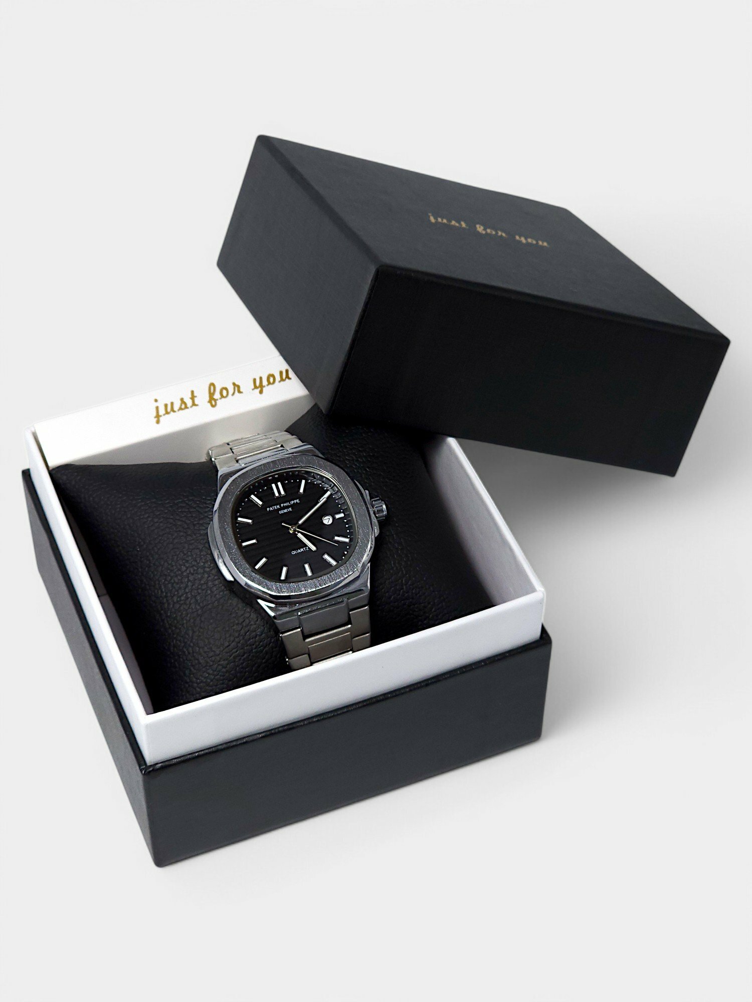 Наручные часы Patek Philippe Classic, черный 2