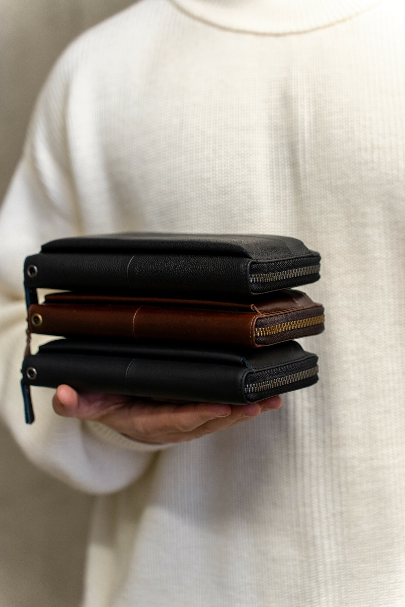 Кошелек FAUSTINI, фактура зернистая, гладкая, коричневый — фото 1