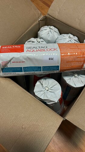 Изображение товара Герметик для ввода кабельных каналов Sealtaq Aquablock (Stopaq), 2 кг