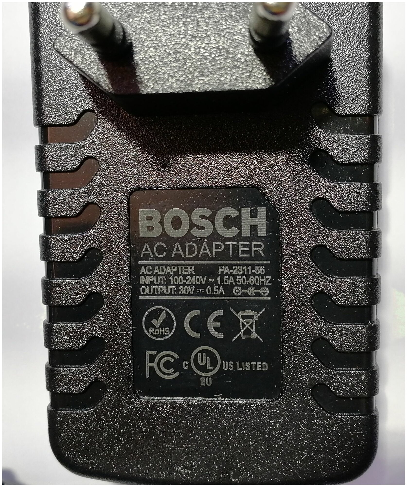 Блок питания Bosch Athlet 12006118 30v - 0,5a, 5.5 x 2.1 mm, 15W - фотография № 2