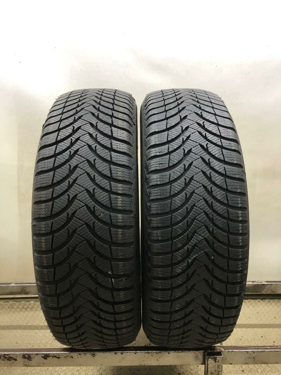 Michelin Alpin A4 215/60 R17 БУ Шины Зимние