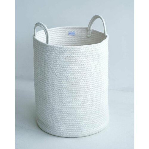 Корзина для белья белая плетеная с ручками, хранение игрушек, вещей, пледов, спортинвентаря без крышки