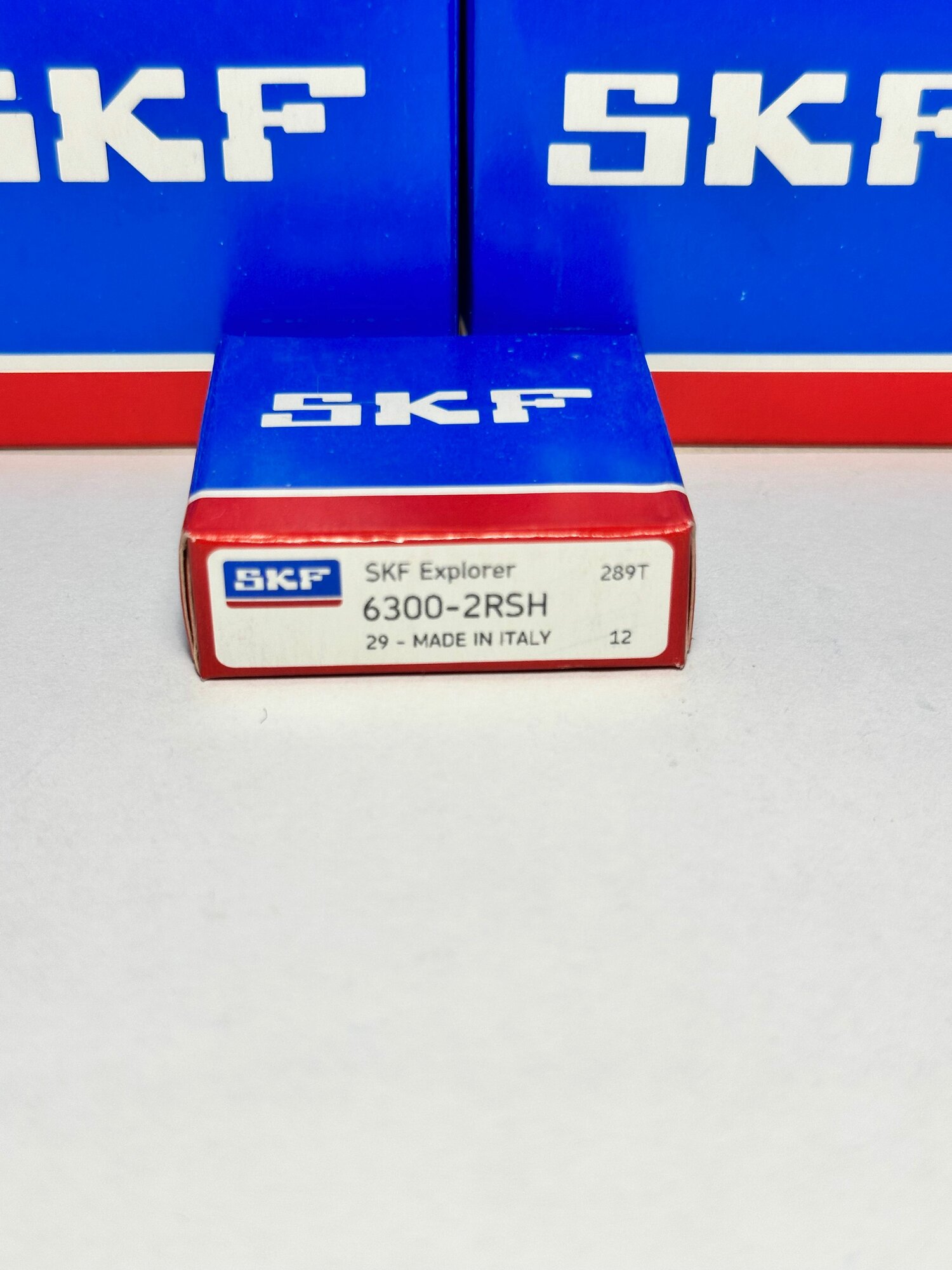 Подшипник SKF 6300-2RSH (180300) (10x35x11) SKF Швеция. Made in Italy