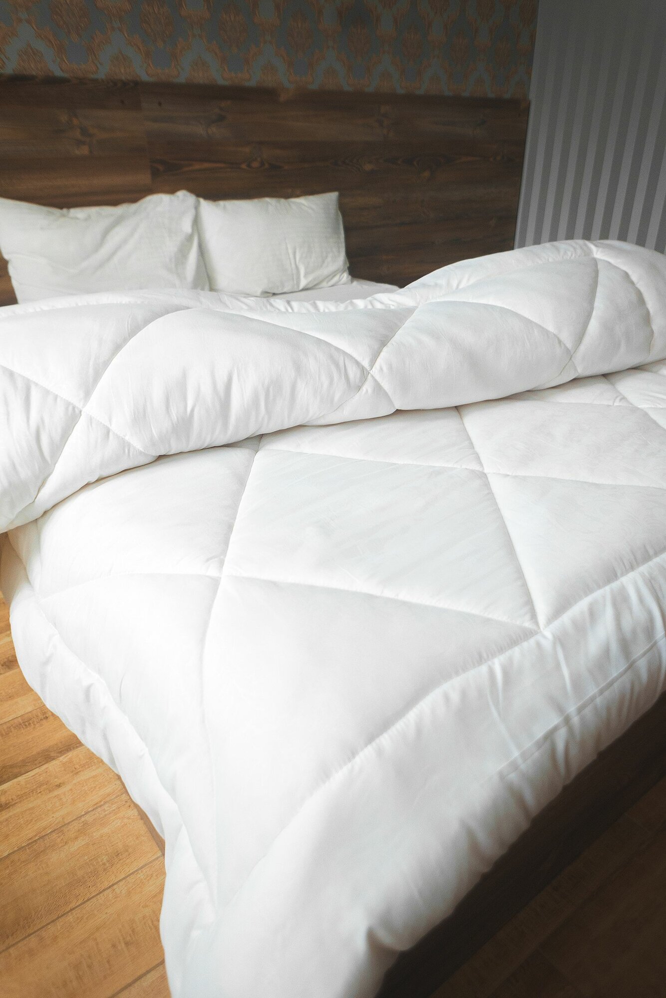 Одеяло ТД софт 1,5 спальное 140х205 толстое Зимнее, Всесезонное Искусственный лебяжий пух - фотография № 7
