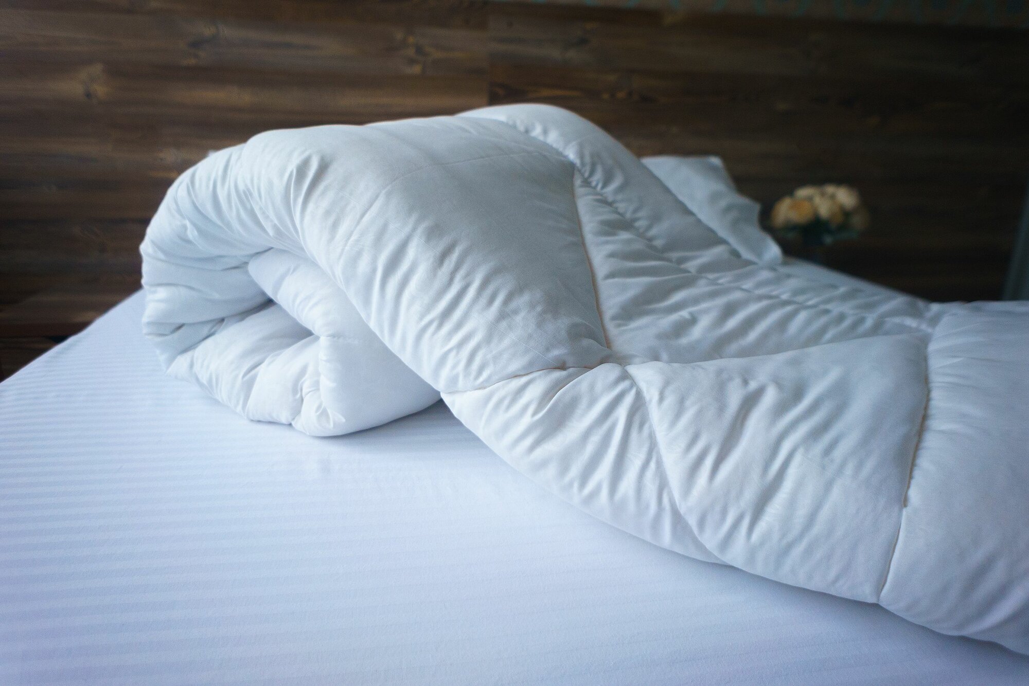 Одеяло ТД софт 2 х спальное, толстое 172x205 см, Зимнее, Всесезонное, с наполнителем Искусственный лебяжий пух, силиконизированное волокно - фотография № 11