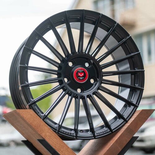 Комплект колесных дисков VOSSEN A0191 R18 51143 80J ЦО731 ET35 4шт 60840₽