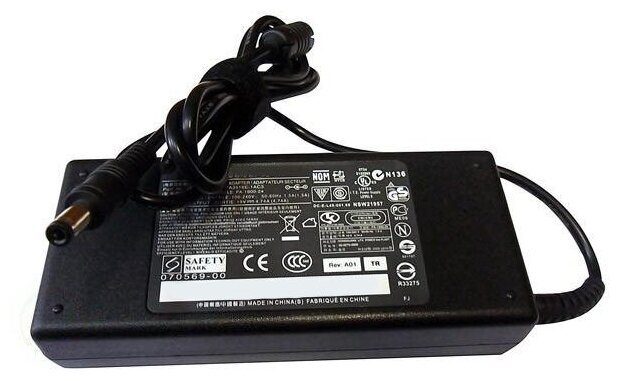 Блок питания (сетевой адаптер) для ноутбуков Toshiba 19V 4.74A 5.5x2.5 HC