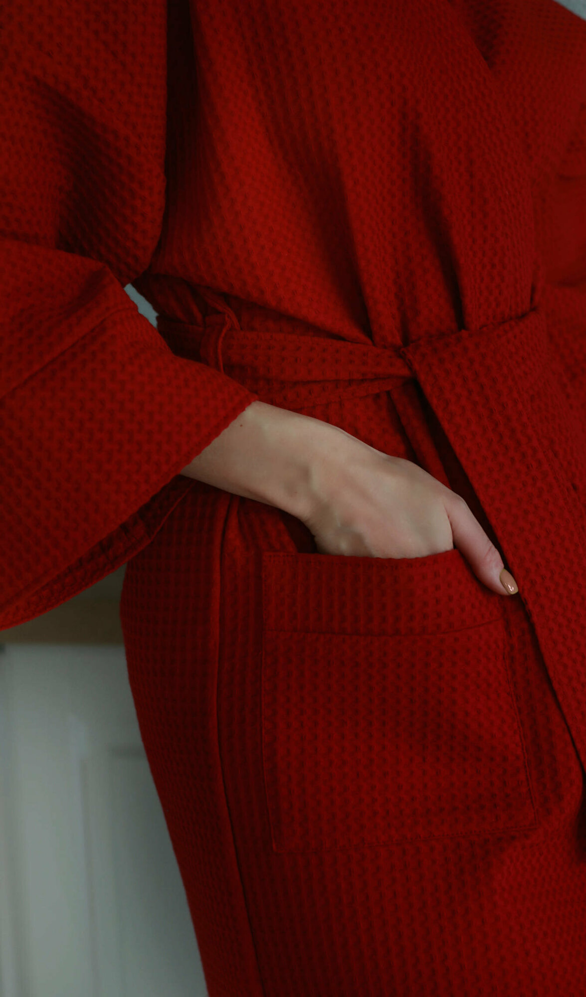Халат ZUKI удлиненный, укороченный рукав, пояс, банный, карманы, размер L, бордовый - фотография № 3