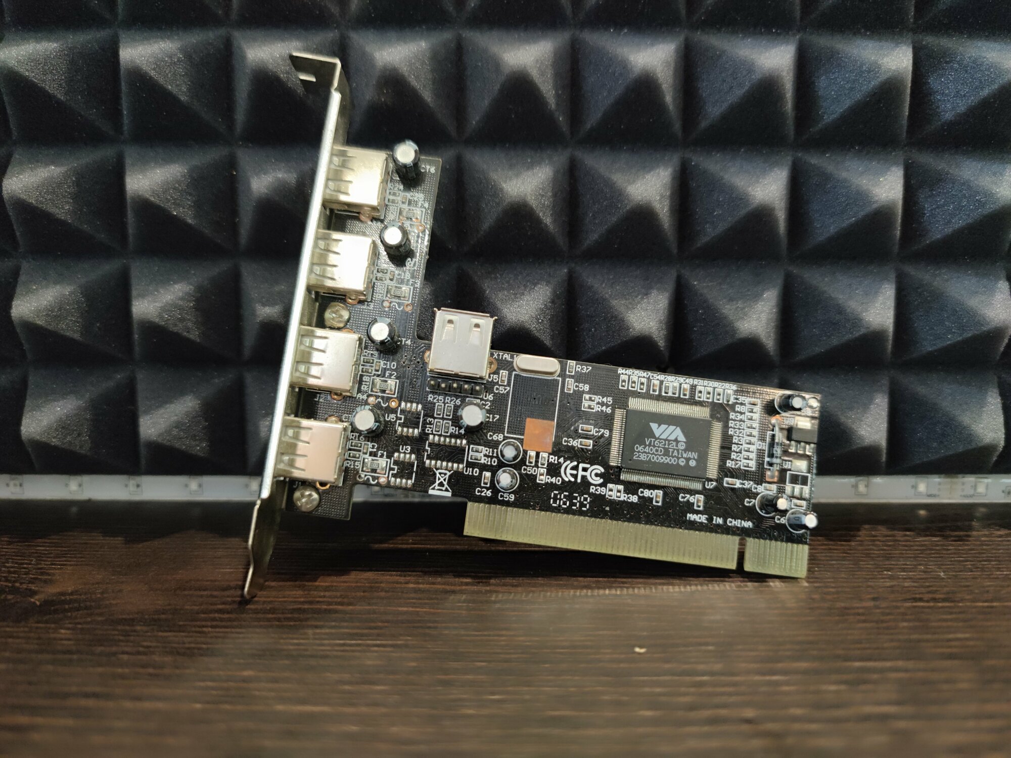 USB контроллер St-Lab U-166 PCI