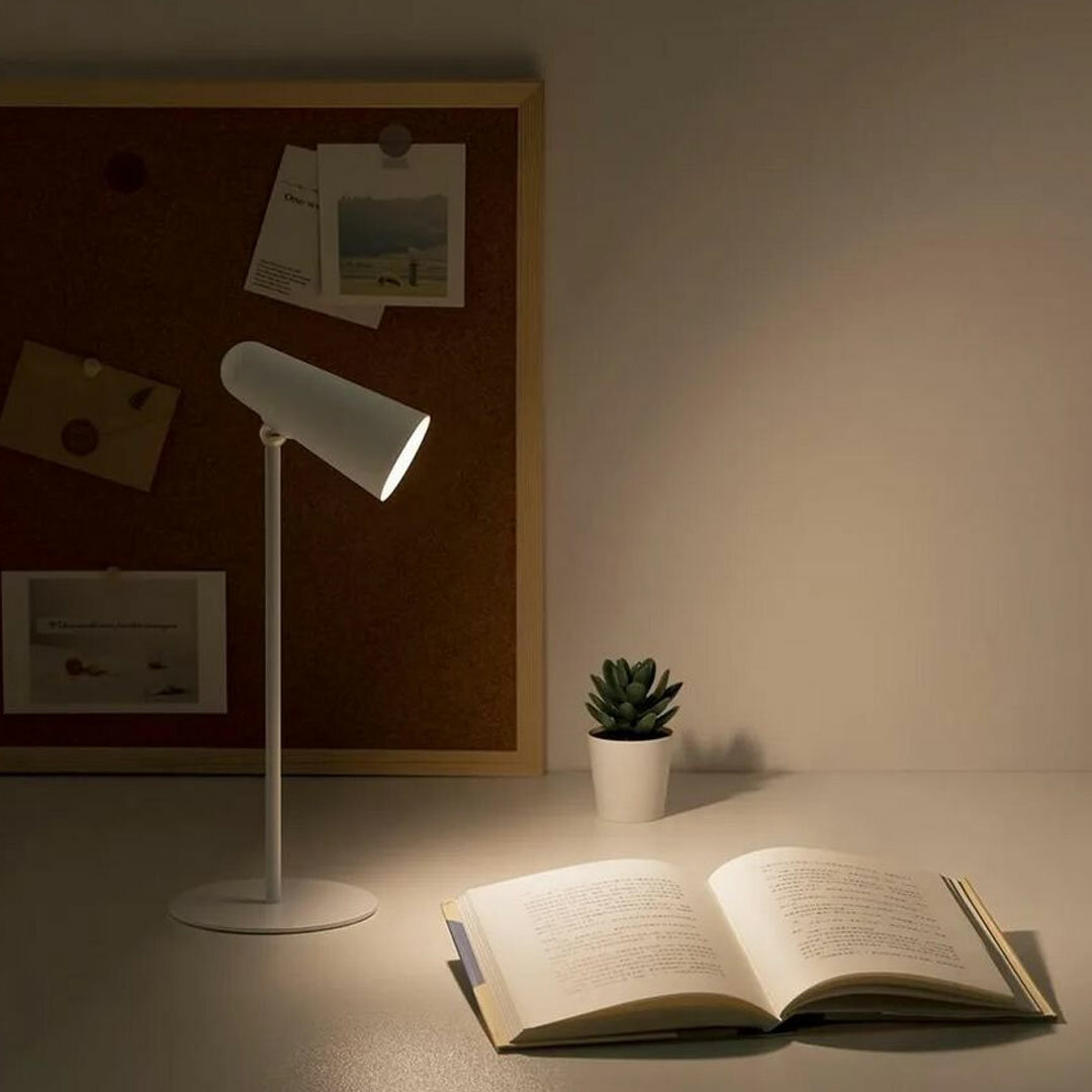 Xiaomi Mijia лампа в режиме ночника: автономная работа без подключения к розетке