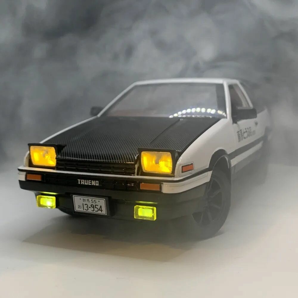 Машинка металлическая Toyota AE86 Trueno 1:24 Белая