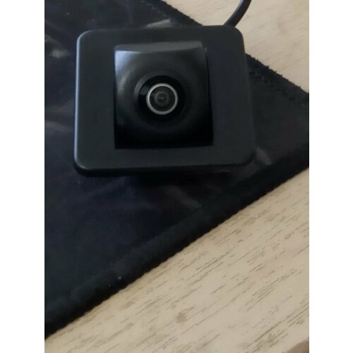 Камера заднего вида 1920x1080 2100₽