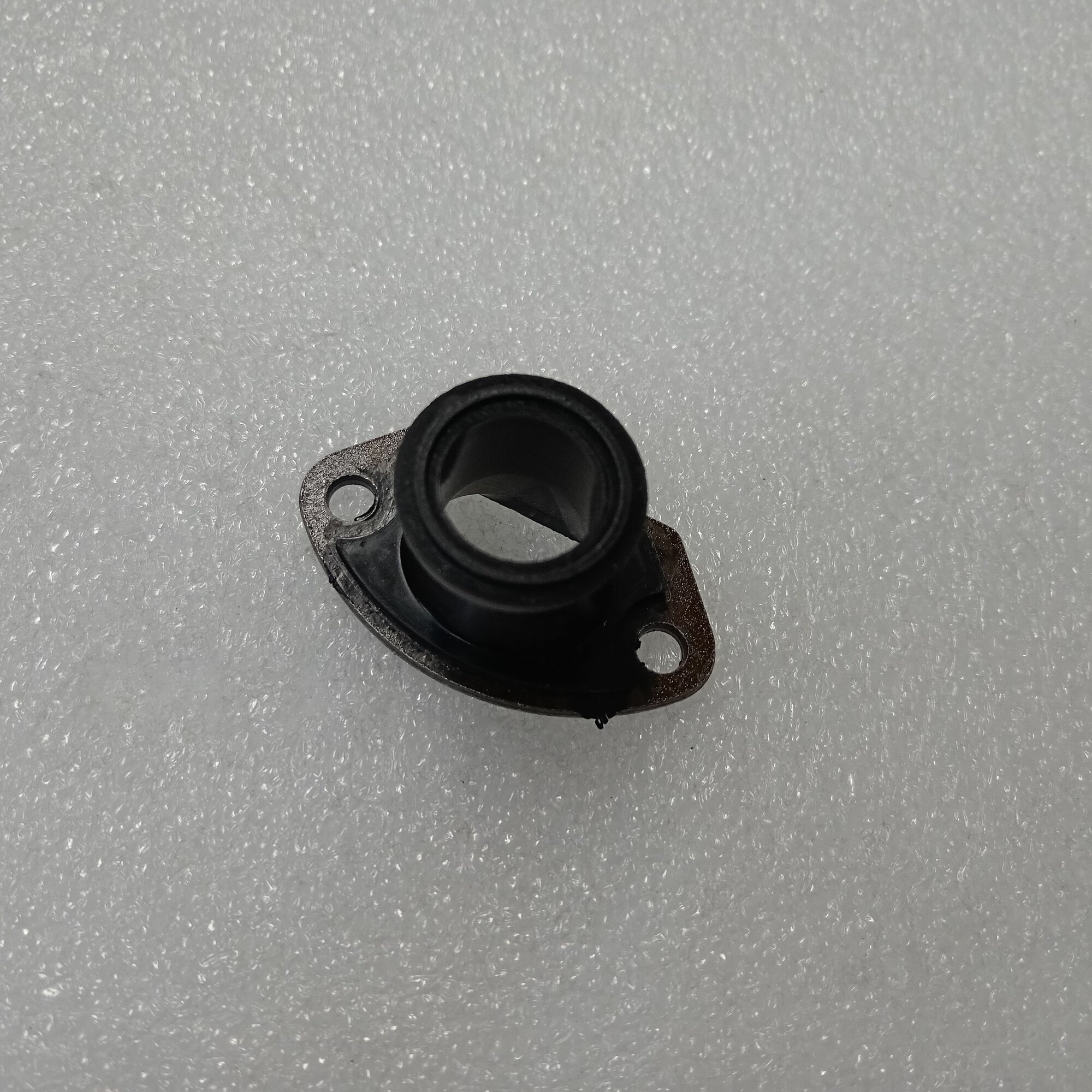 фото Патрубок впускной 45-18К/52-20К RSG