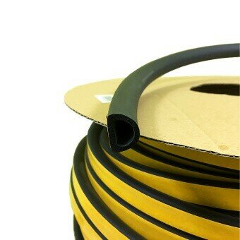 Уплотнитель самоклеящийся D-профиль 21*15 мм черный 5 метров.