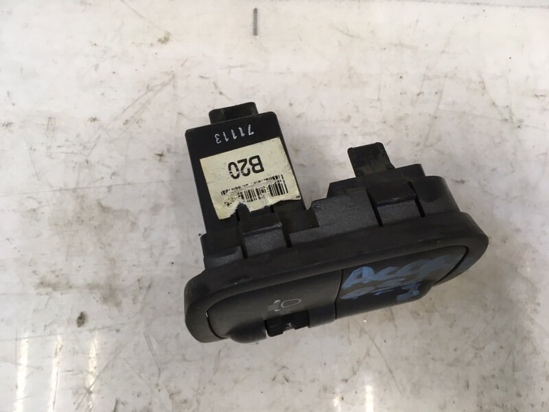 Б/У Кнопка Регулировки Фар Hyundai Accent 2008 Lc, Lc2 G4ec 29257 Hyundai-KIA арт. 9337025000 — фото 1