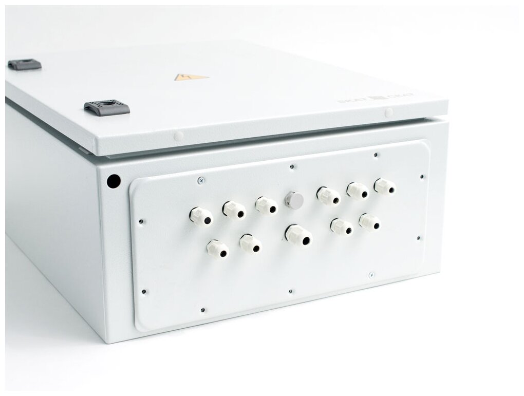 Бастион Коммутатор SKAT PoE-UPS-8E-1G-1S исп.5