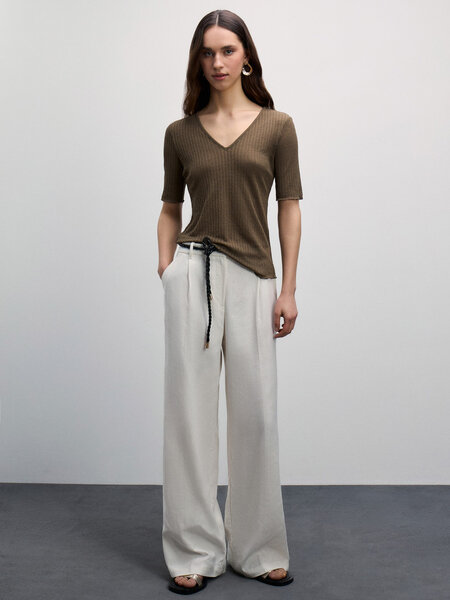 фото Zarina Полупрозрачная футболка в рубчик, цвет Хаки/оливковый, размер S (RU 44), 4225574474-13