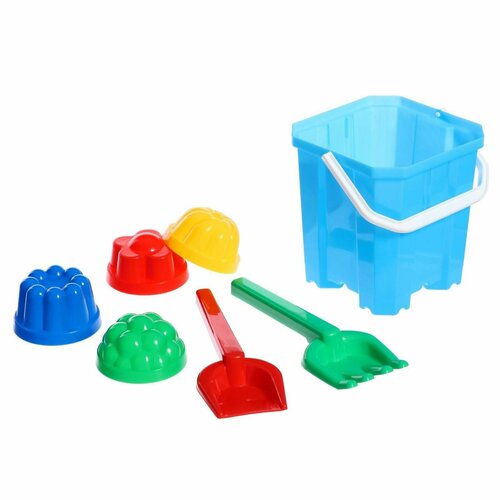 Песочный набор ведёрко лопатка грабельки 4 формочки 465₽