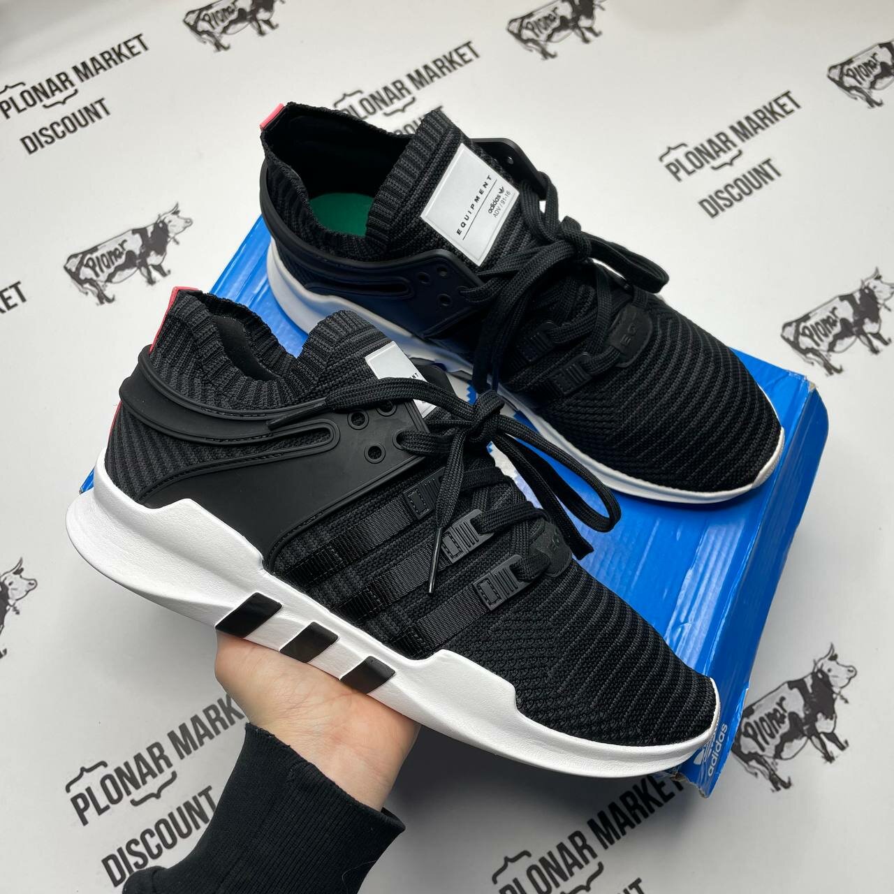 Кроссовки adidas EQT