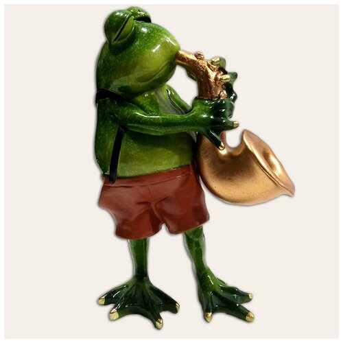 Статуэтка лягушка с саксофоном