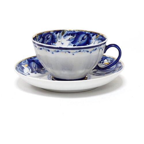 Чашка с блюдцем чайная. Гжельская Мануфактура. Форма Белый лебедь. Рисунок Голубые тюльпаны Золото. 275 мл