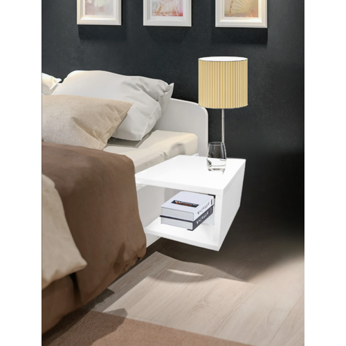 Прикроватный столик