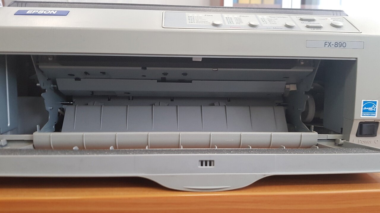 Матричный принтер Epson FX-890