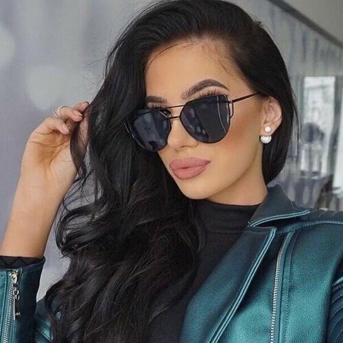 Солнцезащитные очки , черный