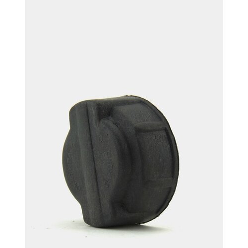 Крышка расширительного бака для двигателя 8 клапанов 2108 / 2109 / 2110 / 2111 / 2112 / 2113 / 2114/ 2115 с 8-ми клапанными двигателями / 2108-1311065